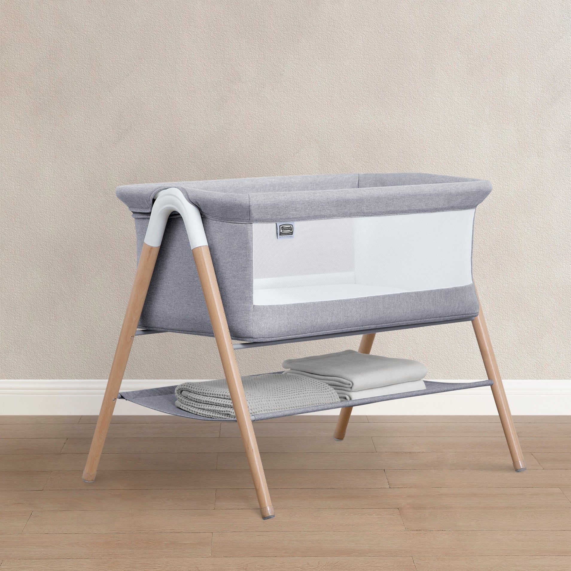 Koi by the Bed Bassinet with Natural Beechwood Legs