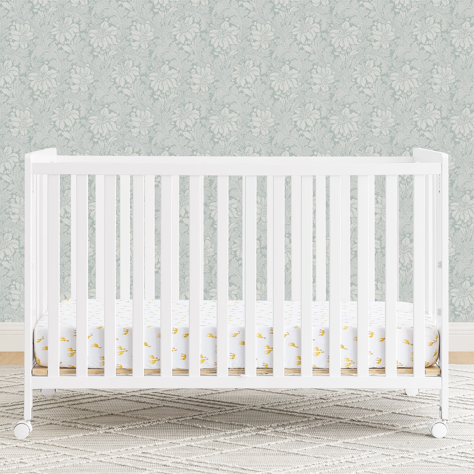 Aria Full Size Portable Folding Crib